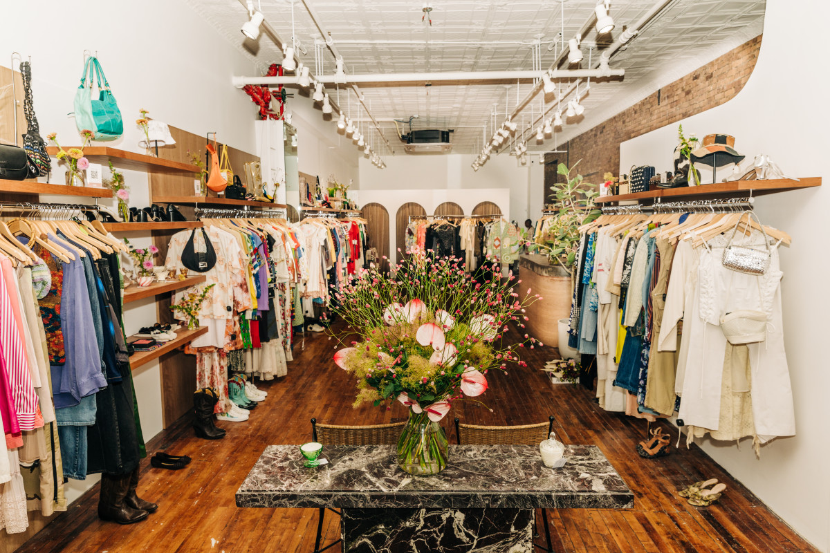 My Best Thrift Store Finds of the Month (and How I Styled Them!) - The ... Tips For Finding Vintage Clothing In Thrift Stores